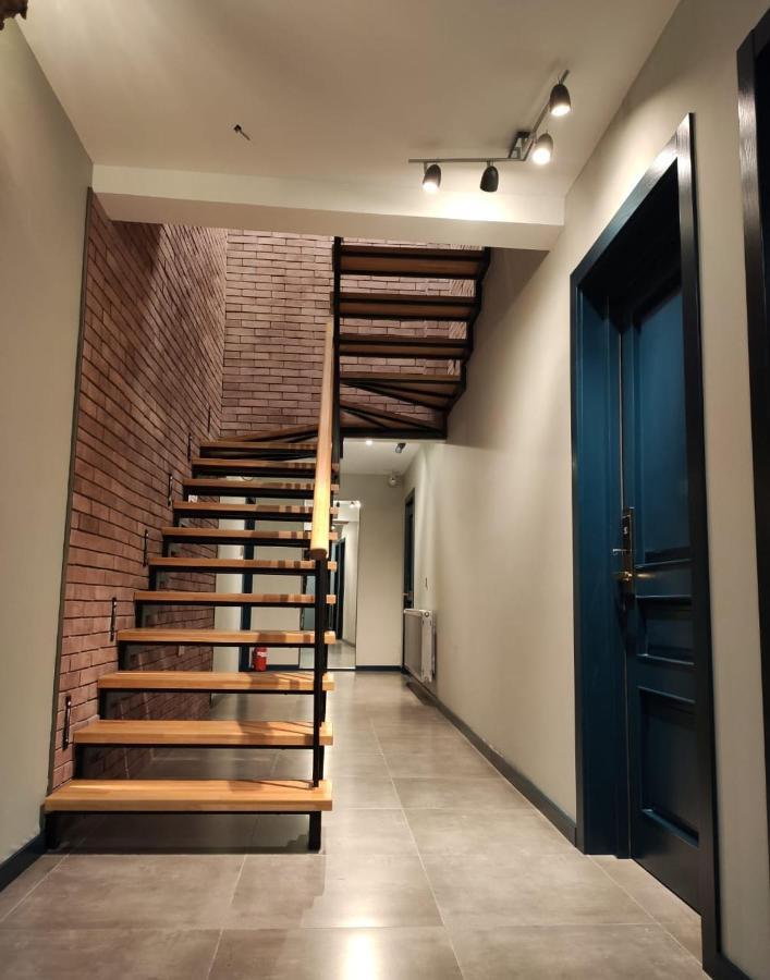 Qin Boutique Hotel Тбилиси Экстерьер фото