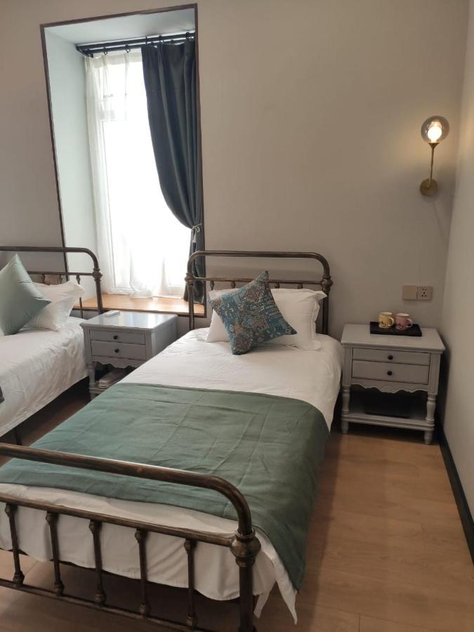 Qin Boutique Hotel Тбилиси Экстерьер фото