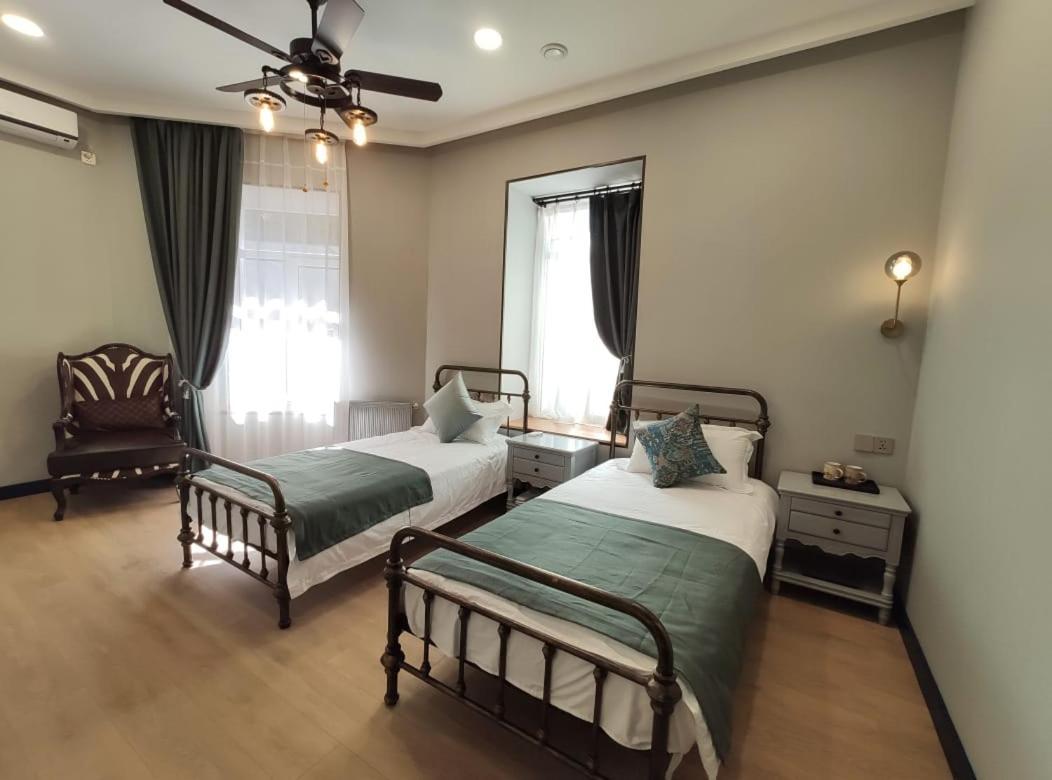 Qin Boutique Hotel Тбилиси Экстерьер фото